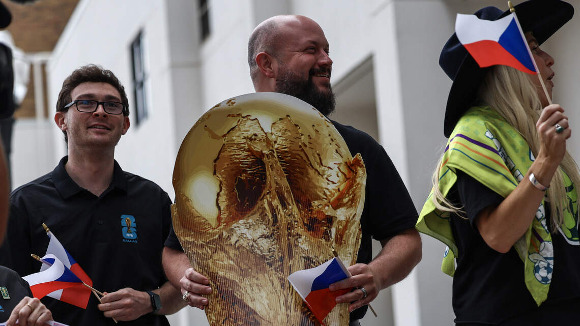 Czechia’s FIFA World Cup team visits Fort Worth Stockyards after South Korea loss