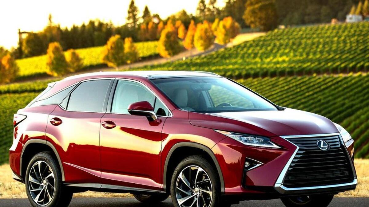 The Lexus RX 350’s recent redesign represents a bold evolution in the model’s styling, sharing the same design DNA with other recently-launched models in the Lexus lineup.