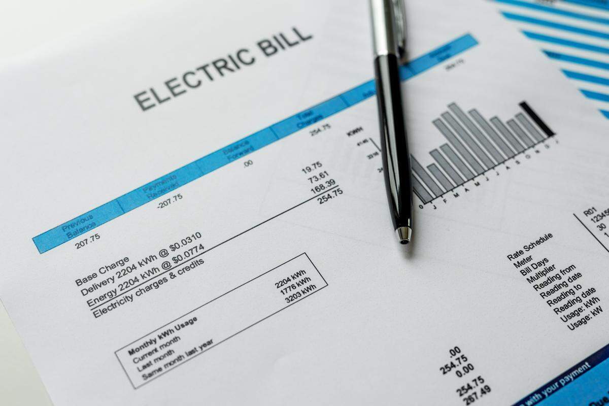 How to Lower Your Electric Bill This Summer