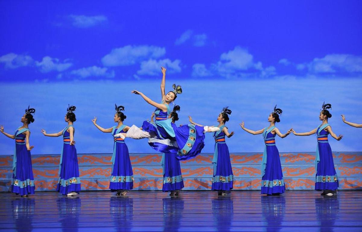 Shen Yun returns to Bass Hall for three nights.