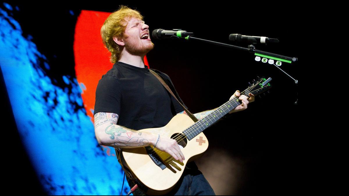 
Ed Sheeran performs to a sold out Verizon Theatre on Thursday Night.
