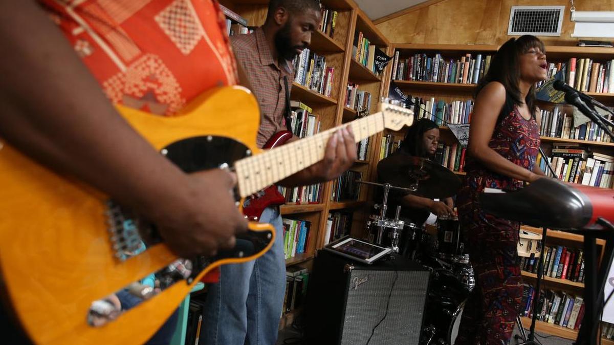 
Ellen Once Again performs at a Sofar Sounds DFW show at Dreamy Life Records 
