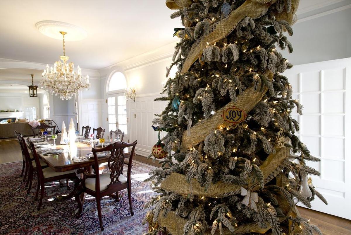 Homes in Fort Worth’s historic Ryan Place neighborhood will be decked for the season and open to tour Dec. 5-6.