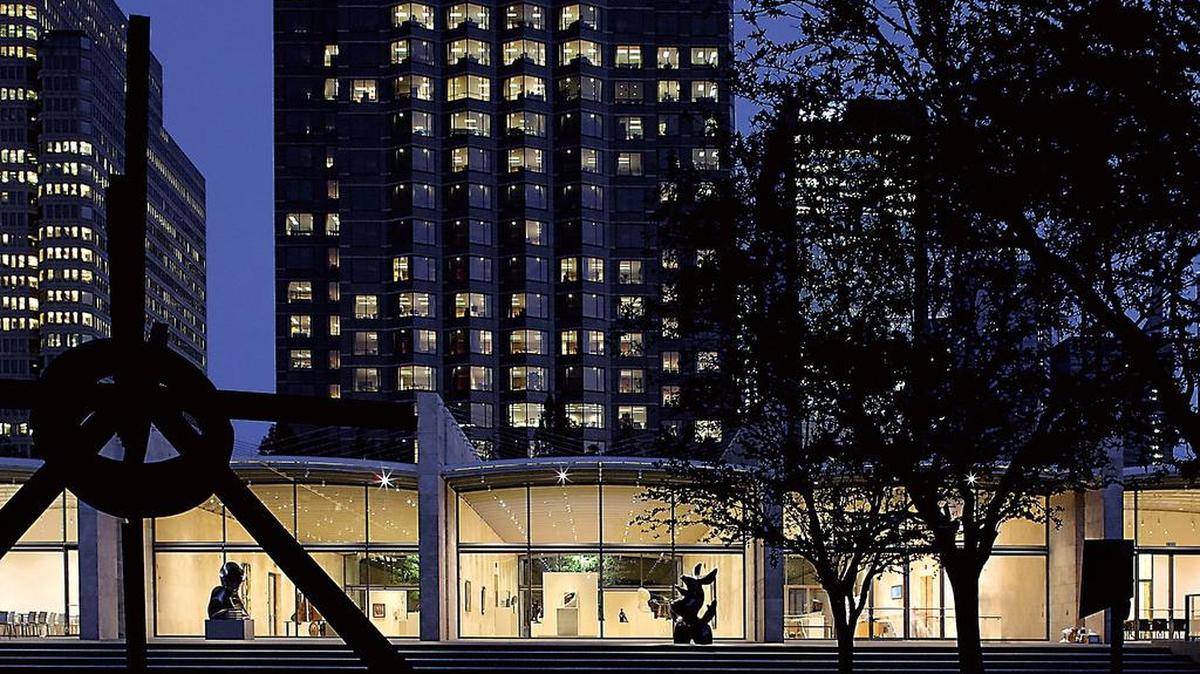 The Nasher Sculpture Center Dallas