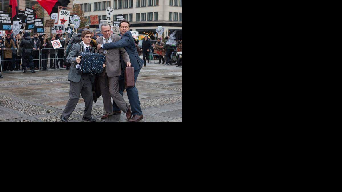 
Dave Franco, Tom Wilkinson, and Vince Vaughn in ‘Unfinished Business’
