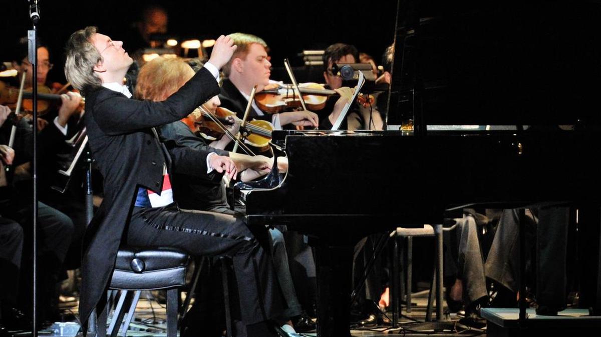 
Jan Jiracek von Arnim. Credit: Photo courtesy Symphony Arlington 
