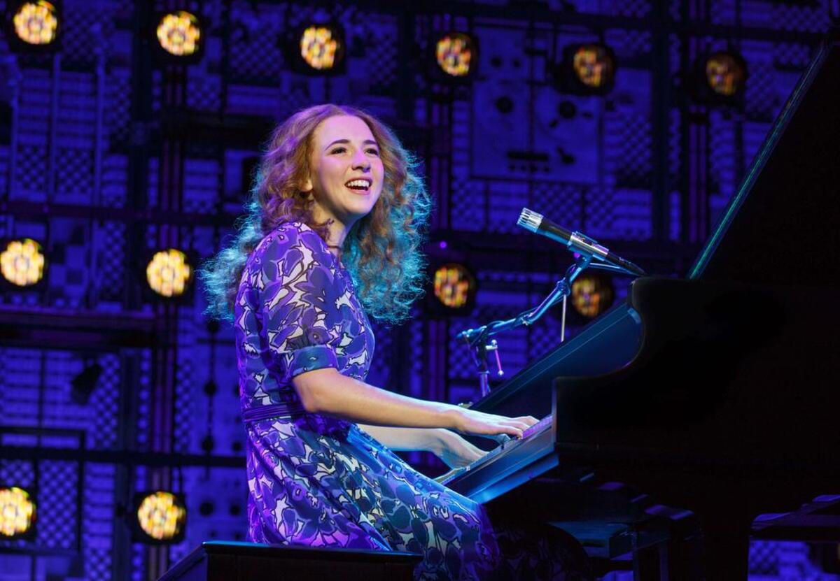 Julia Knitel as Carole King in “Beautiful”