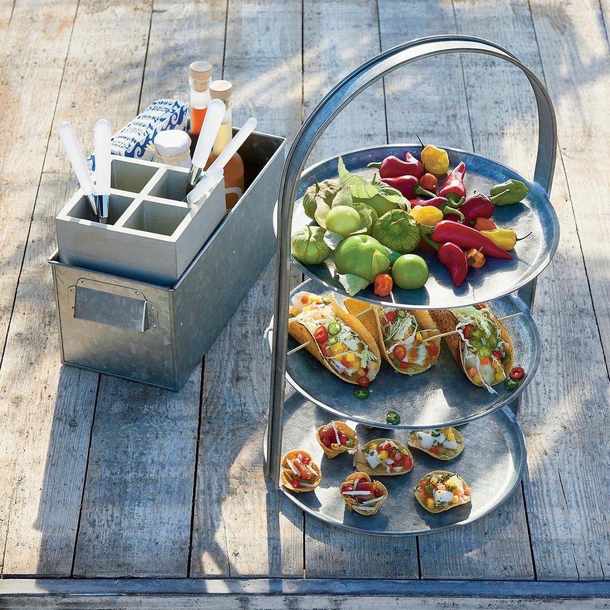 Crate and Barrel is known for its modern home furnishings.
