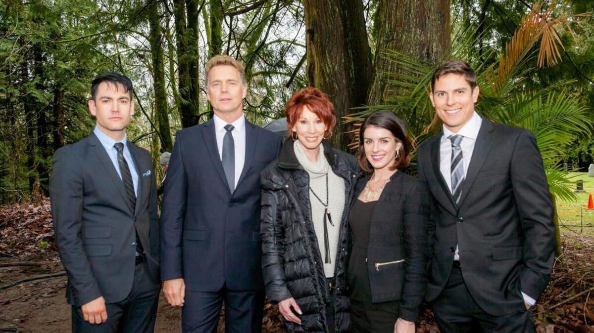 Jeremy Guilbaut, John Schneider, Sandra Brown, Shenae Grimes-Beech and Sean Faris
