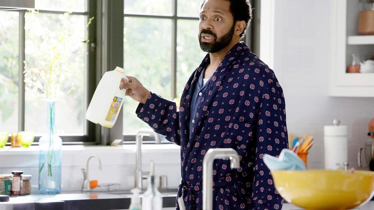 “Every family has an Uncle Buck,” Mike Epps says of his character, a charismatic hustler who has gotten by on his charm for years.
