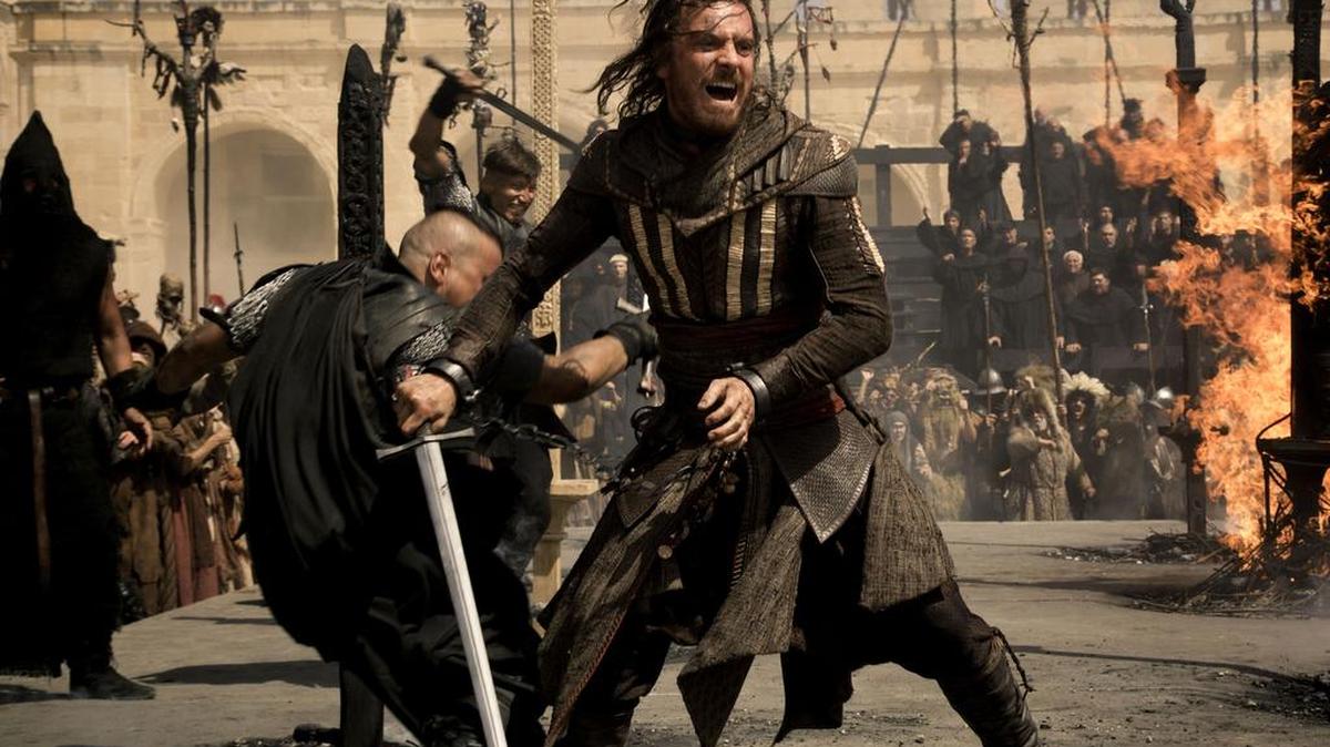 Through a revolutionary technology that unlocks his genetic memories, Callum Lynch (Michael Fassbender) experiences the adventures of his ancestor, Aguilar, in 15th-century Spain in Assassin’s Creed.