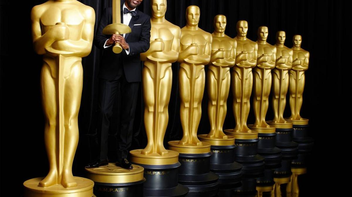 Chris Rock will return to host the Oscars for a second time.