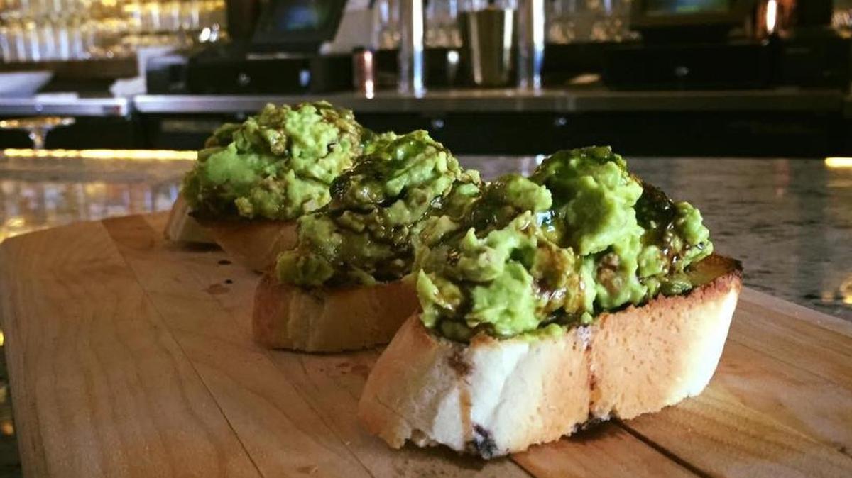 Crushed avocado toasts