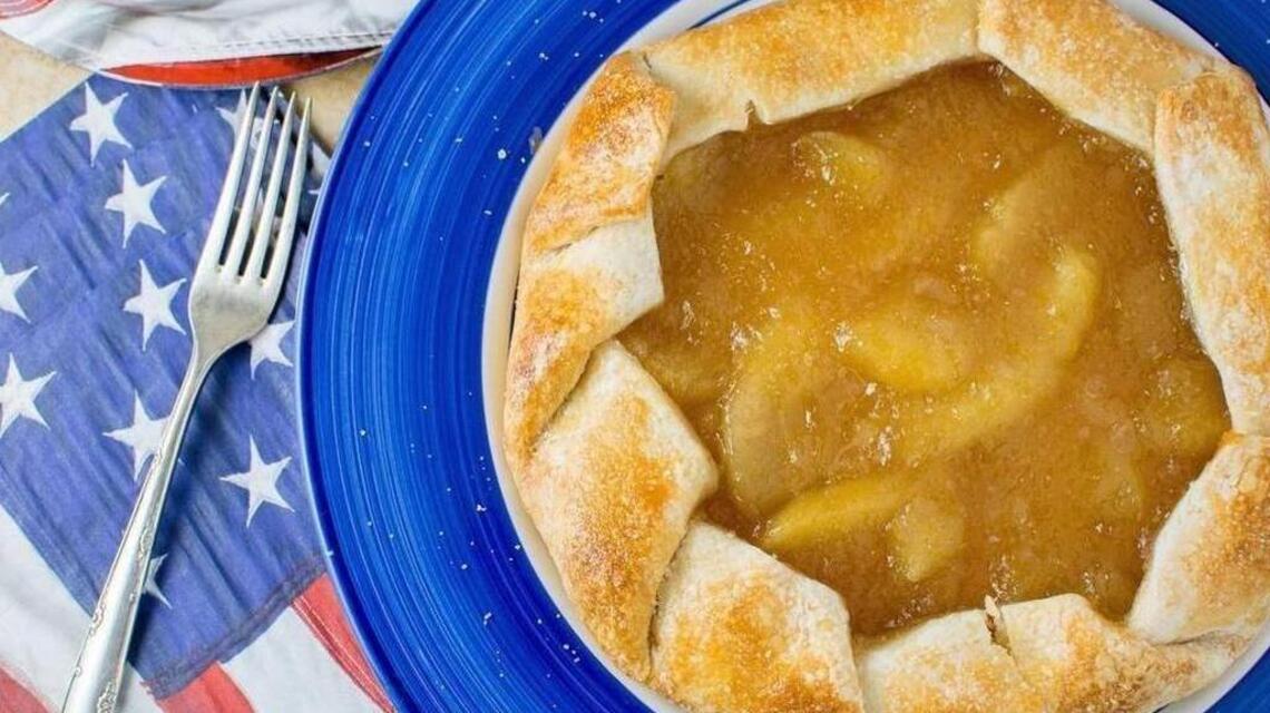 These 5 videos will help you win at summer gatherings