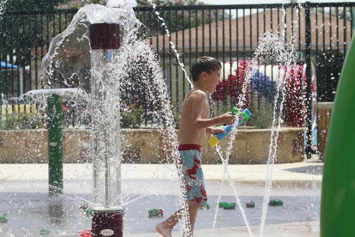 Dove Park Splashground in Grapevine.