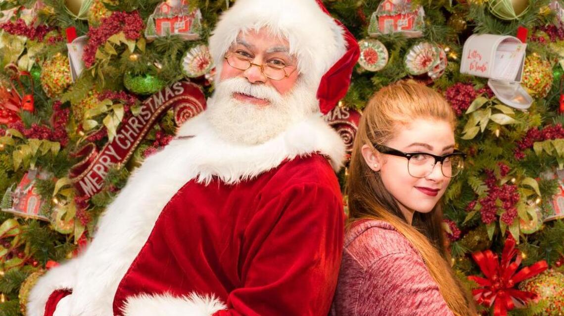 ‘Santa Claus: A New Musical’ revives Casa’s Christmas spirit