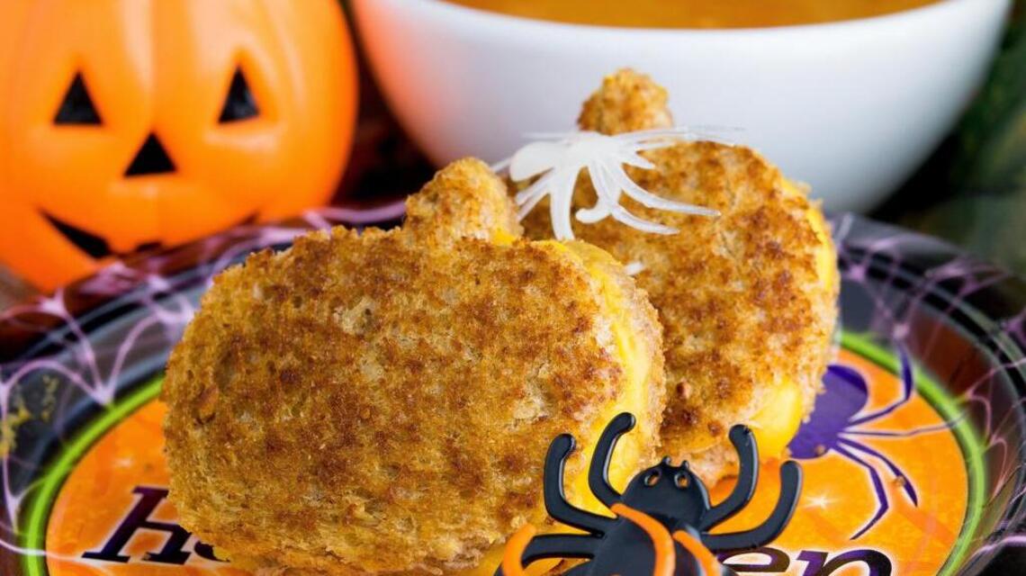Easy Halloween-night dinners to serve before trick-or-treating