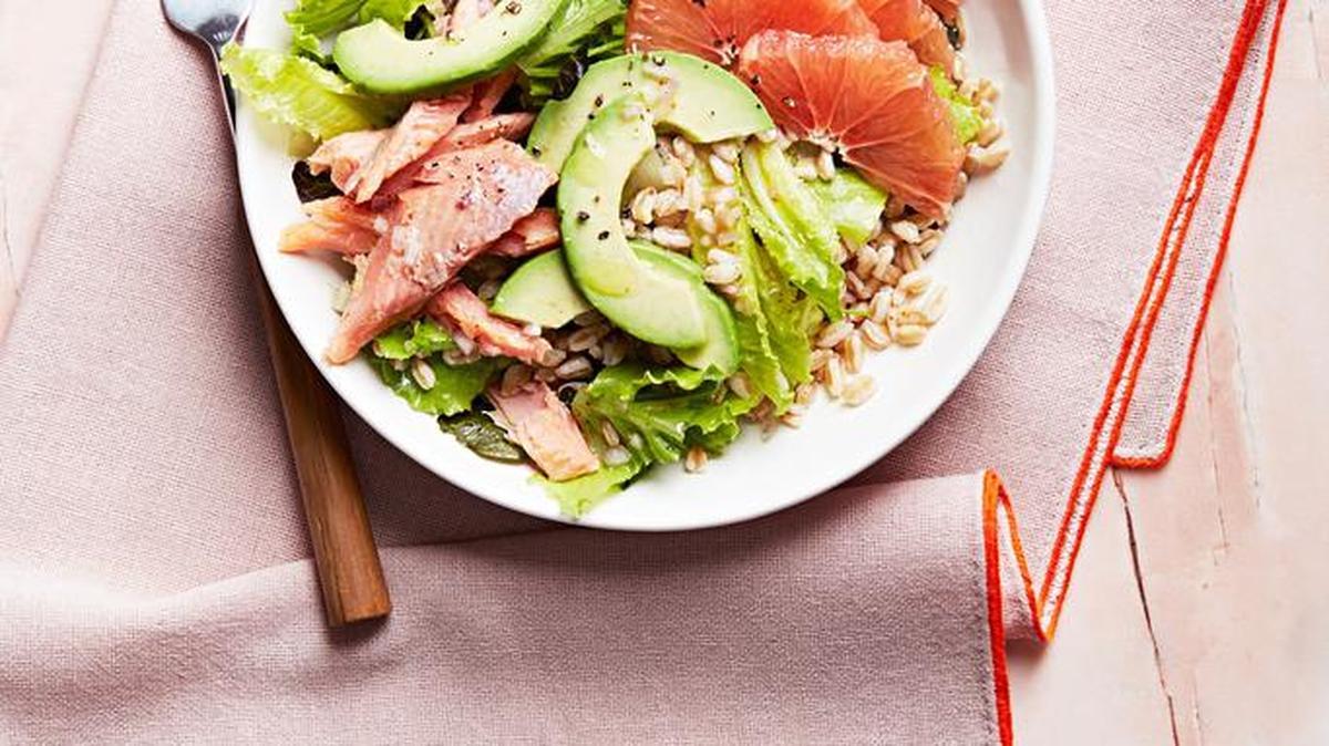 The grapefruit gives an extra taste dimension to this Smoked-trout “Cobb” salad.