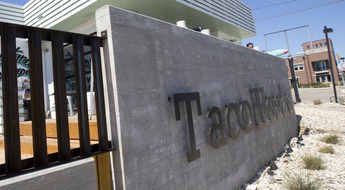 The former Taco Heads location in Fort Worth.