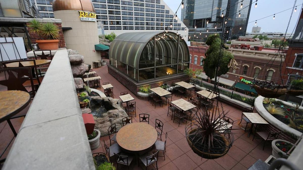 The rooftop of Reata in its current Houston Street location