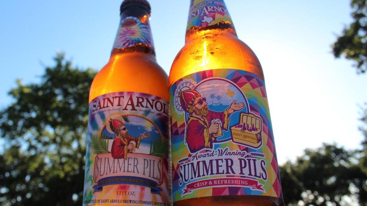 Saint Arnold Summer Pils old label (left) and new label.