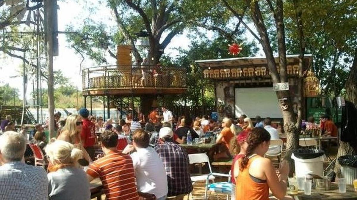 The Dallas Truck Yard. Note the treehouse seating in the back.