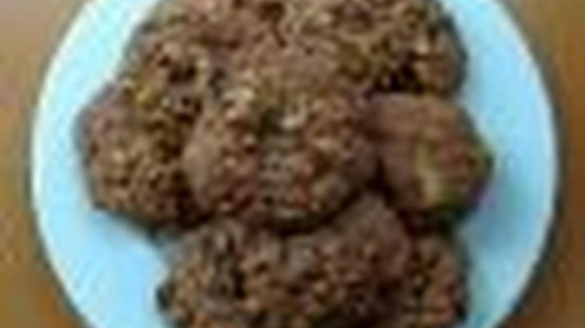 Fresh apple-oatmeal cookies