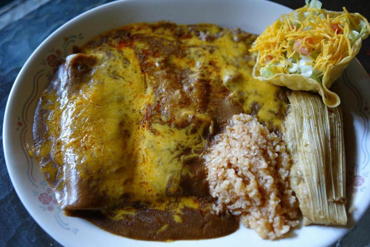 A lunch plate from Mi Cocinita, which is in a residential back yard in south Fort Worth.