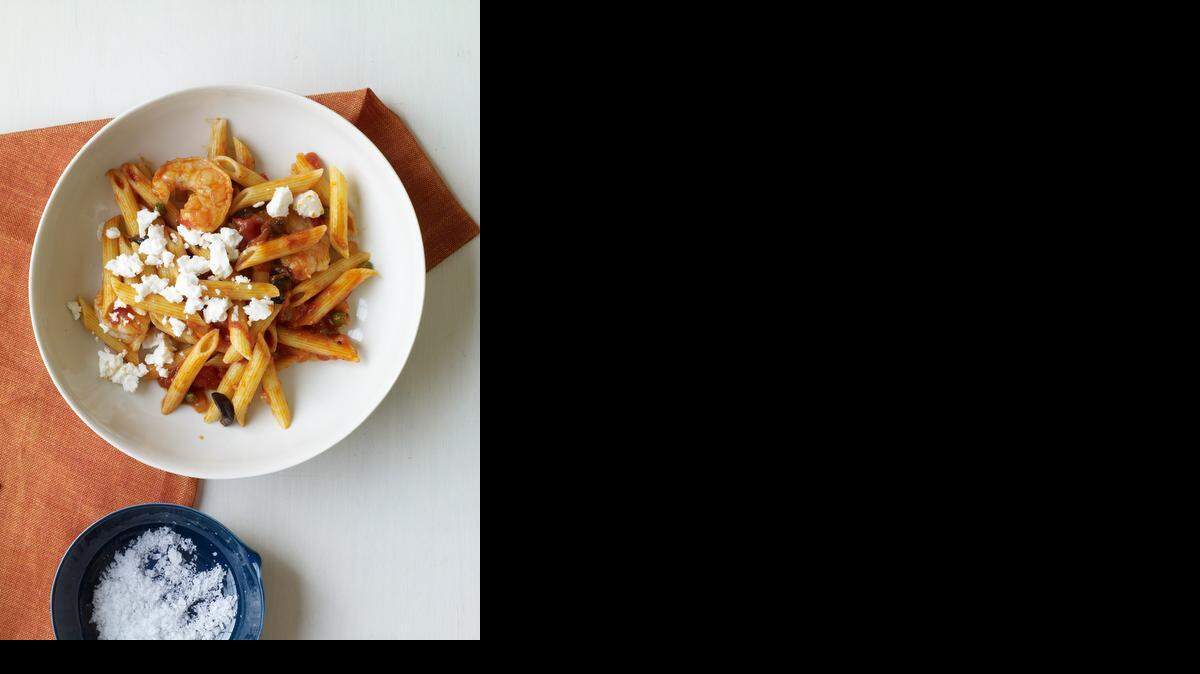 <137>UNDATED -- BC-EVERYDAY-FOOD-DINNER-LUNCH-ART-NYTSF -- <137>Tomato and shrimp pasta topped with crumbled feta<137> . (CREDIT: Roland Bello)<137>