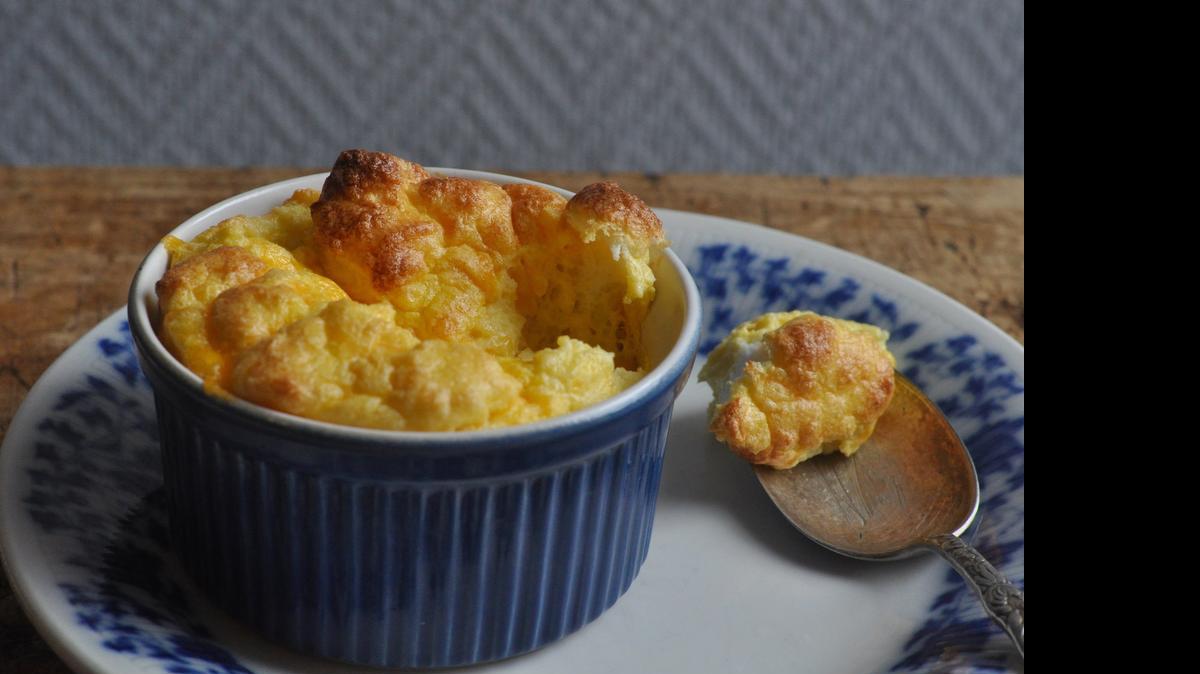 
Fancy up your next barbecue with an easy peasy Corn cheddar soufflé.
