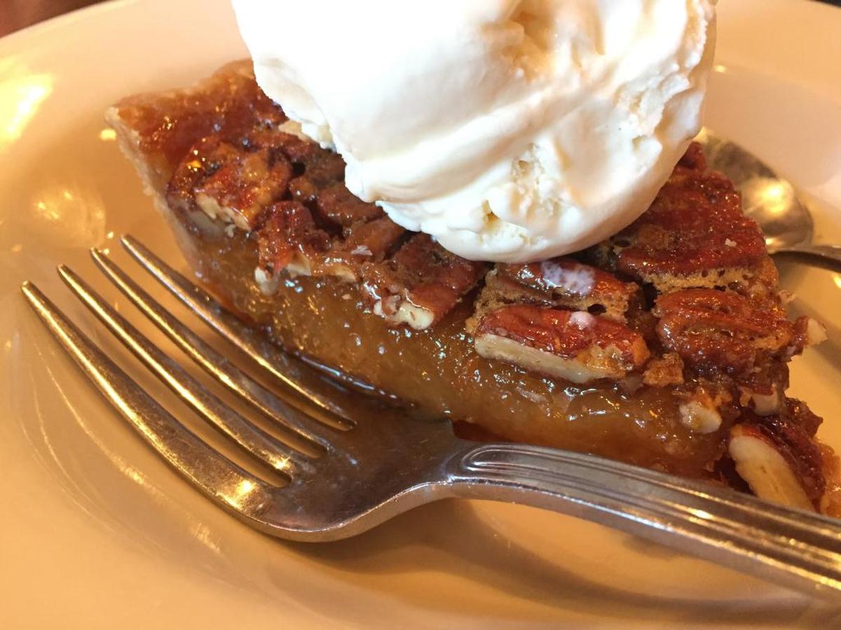Sweet potato-pecan pie at H3 Ranch.