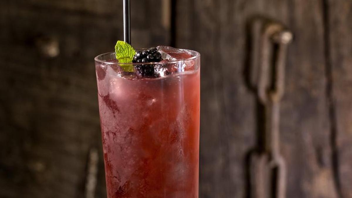 44 Bootlegger’s blackberry mojito