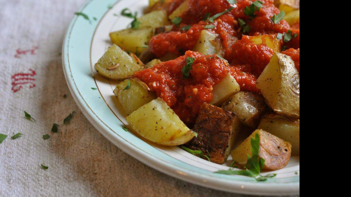 
Patatas bravas
