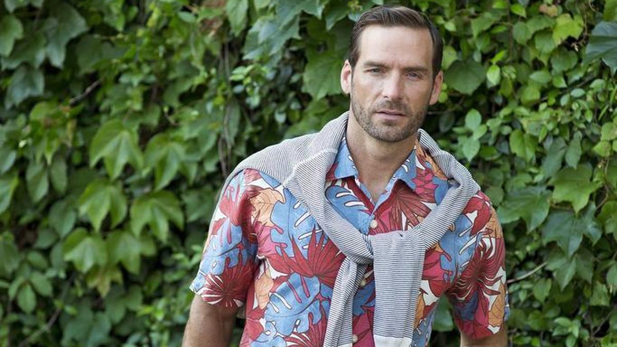 Tommy Bahama will open a location in Leawood this fall.