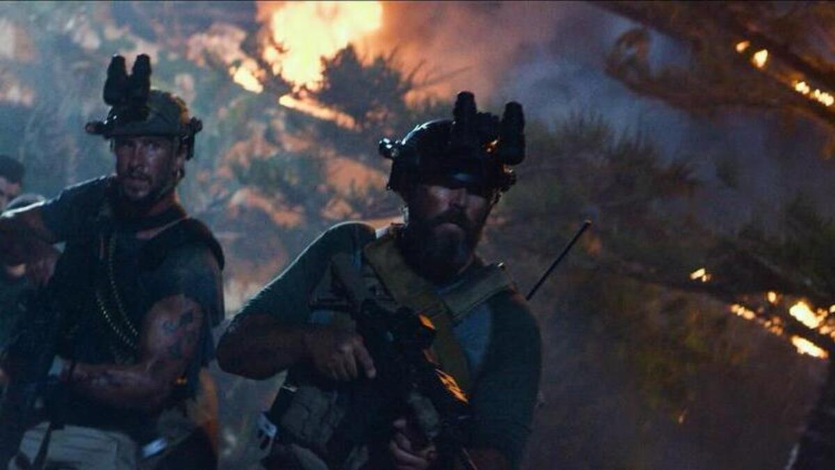 Pablo Schreiber and David Denman in 13 Hours: The Secret Soldiers of Benghazi