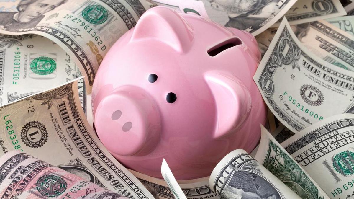 Experts say good financial literacy is the best way to building a better life.