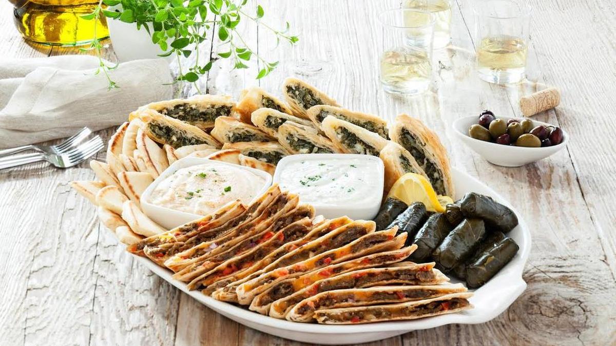 Luna Grill is known for its kebab plates, appetizers such as falafel and hummus, and gourmet salads and wraps.