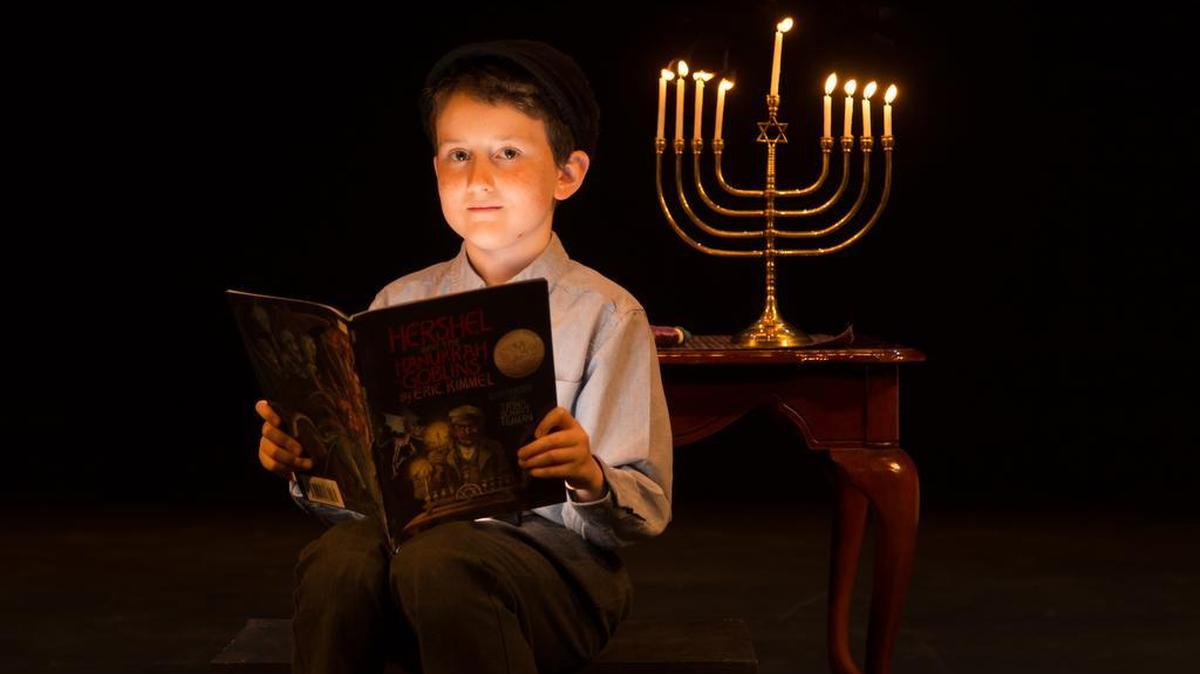 Nathanael Clark in ‘Herschel and the Hanukkah Goblins’