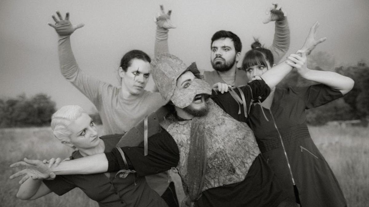 Frieda Austin, Brian Cook, Jeff Stanfield, Allen Dean, Jennie Lynn Godfrey in ‘Don Quixote’