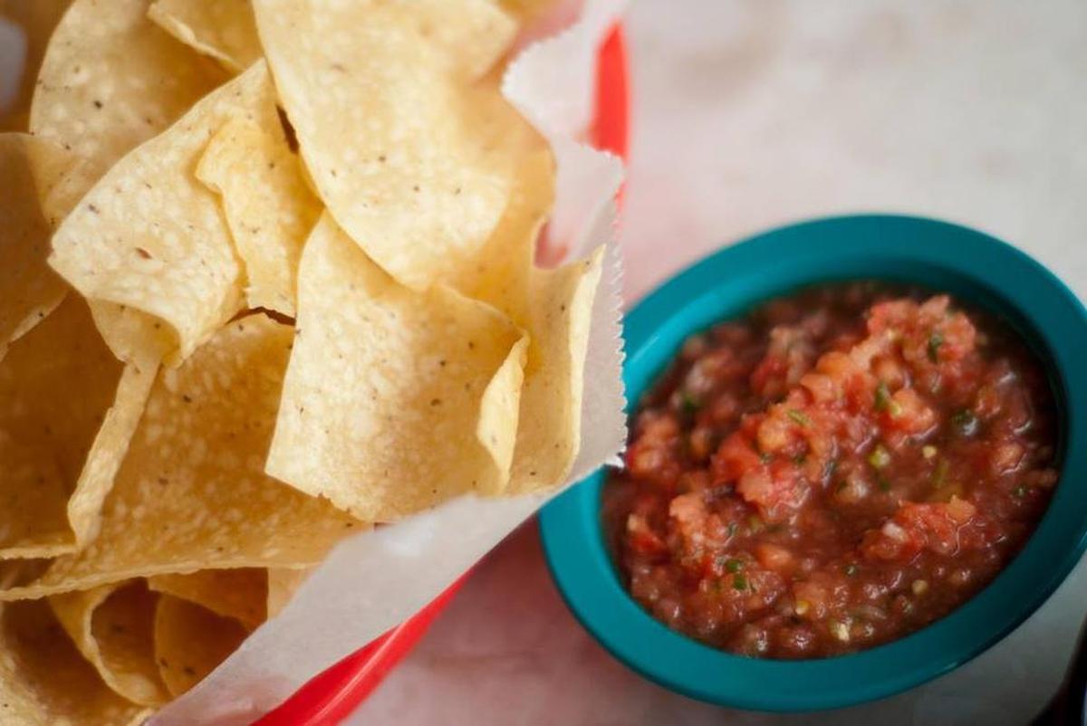 Chuy’s is known for thin chips and fresh salsa.