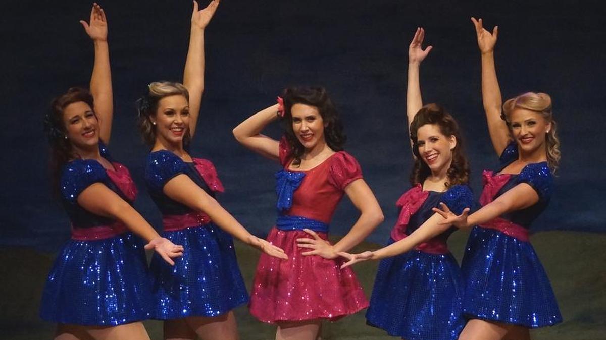 From Left: Nicole Carrano, Angela Germany, Alexandra Cassens, Samantha Snow, and Emmie Kivell in ‘State Fair’