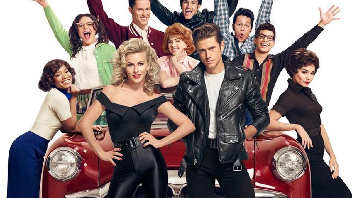 GREASE: LIVE: (L-R): Keke Palmer, Kether Donohue, Julianne Hough, Andrew Call, Carly Rae Jespen, Carlos PenaVega Aaron Tveit, David Del Rio, Jordan Fisher and Vanessa Hudgens in GREASE: LIVE airing LIVE Sunday, Jan. 31, 2016 (7:00-10:00 PM ET live/PT tape-delayed) on FOX.