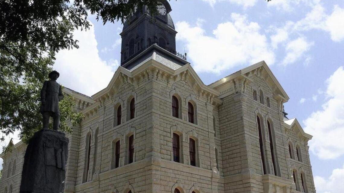 Hood County commissioners commended private school with ties to sex offender