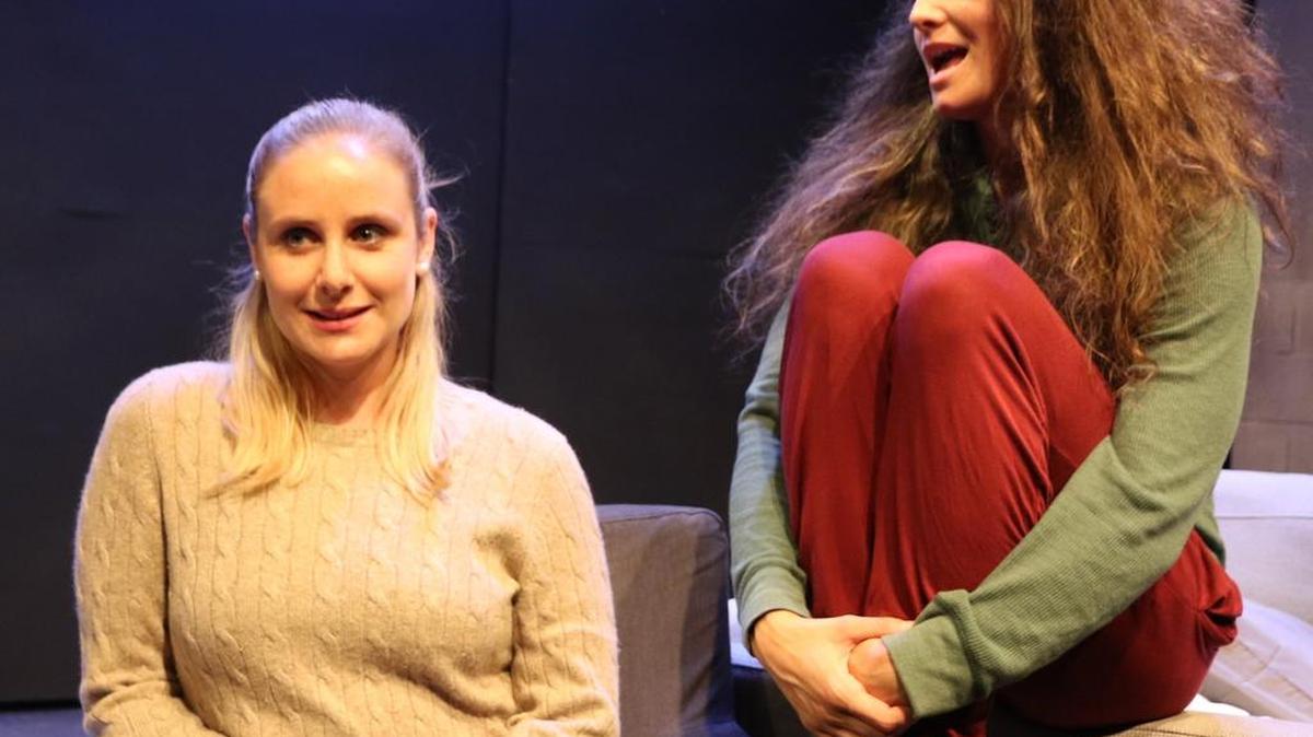 
“Bad Jews,” at Stage West, Alexandra Lawrence and Kelsey Milbourn.
