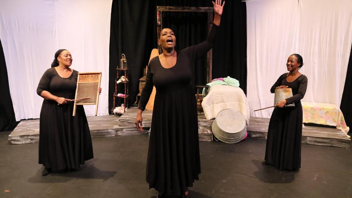 From left, Sheran Keyton, Liz Mikel and Alexandria Ezell in “From the Mississippi Delta.”