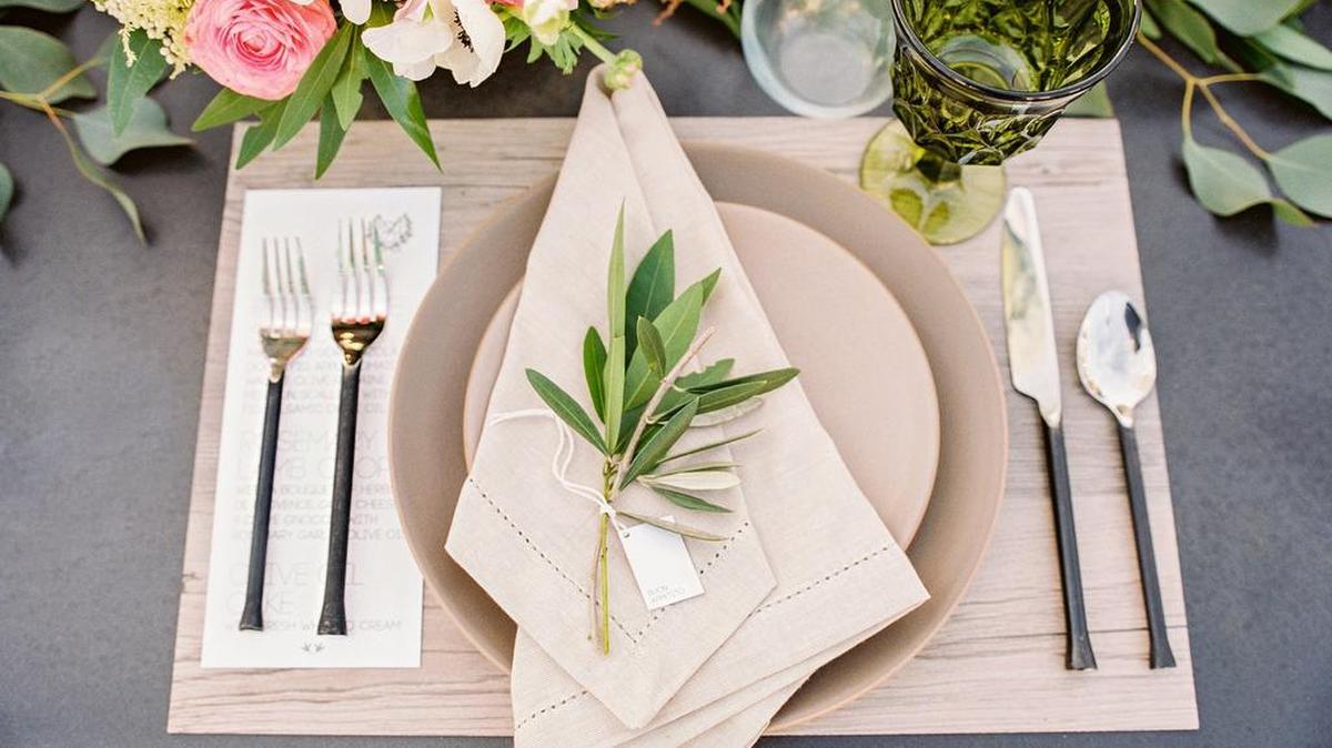 If you expect a seat at the party table, make your RSVP clear to your host or hostess, Miss Manners says.