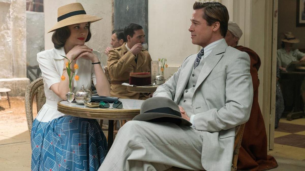Brad Pitt plays Max Vatan and Marion Cotillard plays Marianne Beausejour in ‘Allied’ .