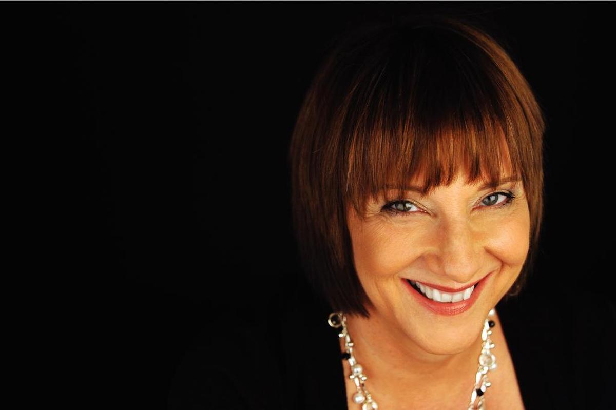 Deborah Crombie