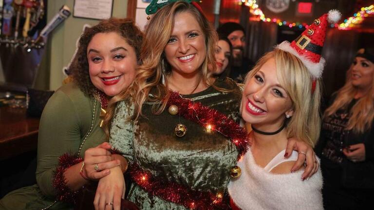 Santa Cause Pub Crawl