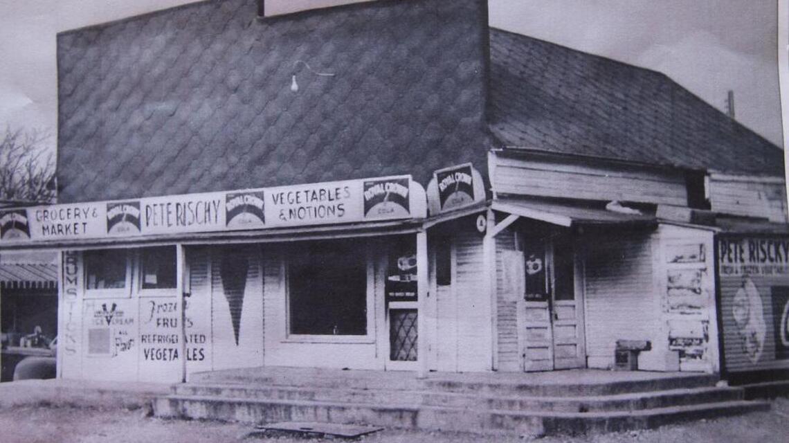 Legendary Fort Worth barbecue man who helped transform the family business dies